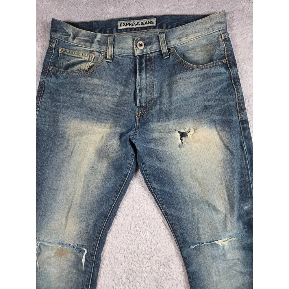 Express Jeans Kingston Tapered Leg 32x30 Blue‎ Mens Classic Fit Distressed Denim